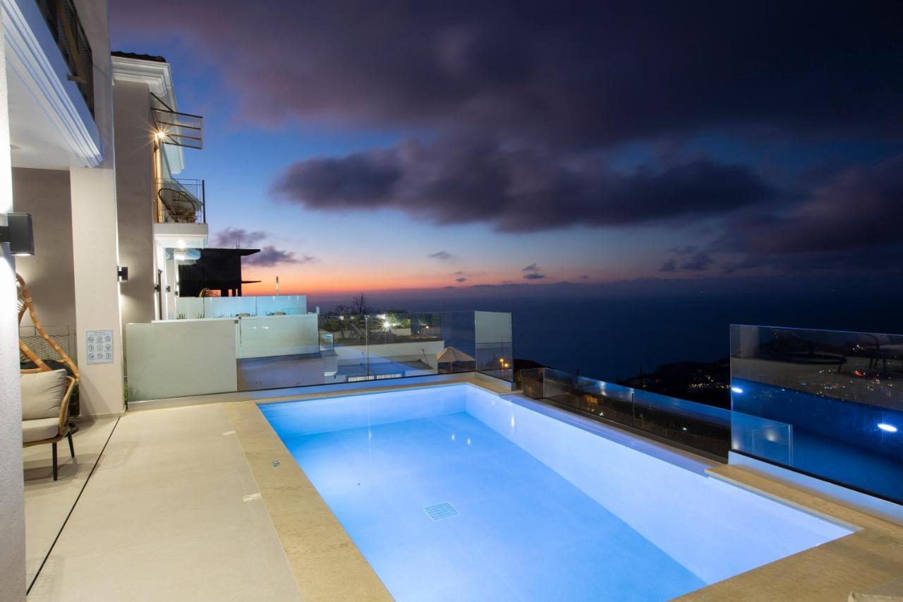 Inorato - Luxury Villa With Private Swimming Pool Kalamitsi  Exterior photo